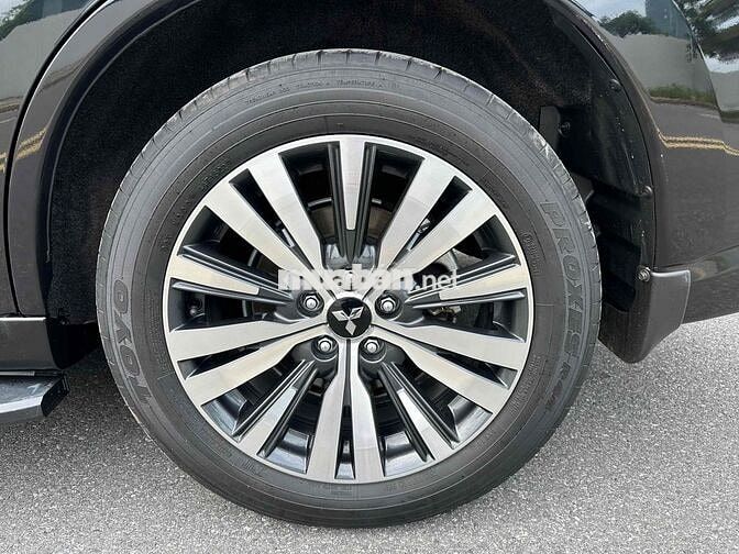 Mitsubishi Outlander 2022 2.0 CVT Premium - 38000