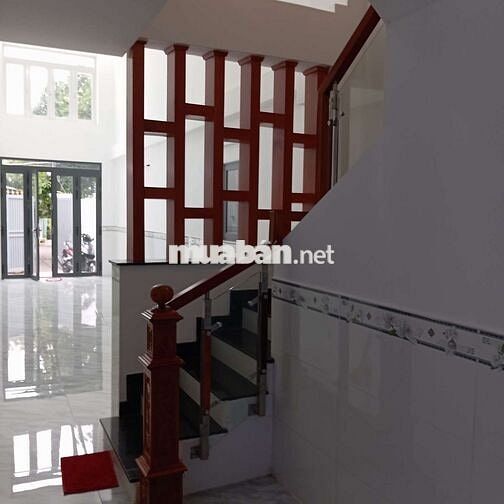 Cần vốn kinh doanh , bán nhà hẻm 3 gác thông thoáng
