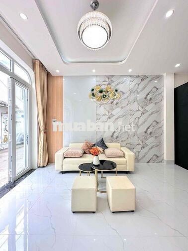 NHÀ ĐẸP MỚI XÂY - ĐẦY ĐỦ NỘI THẤT ĐẸP - NGAY CHỢ BÌNH THUỶ - LỘ Ô TÔ