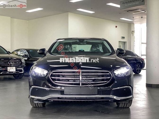 Mercedes Benz E200 Exclusive 2025 - 2 Tỷ 099 Triệu