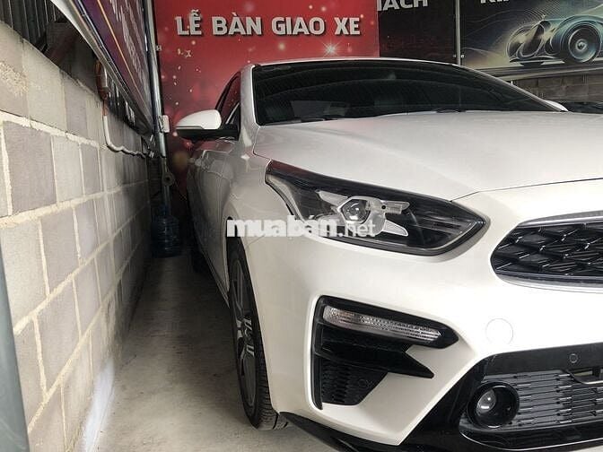 Kia Cerato 2021 2.0 AT PREMIUM - 45.000 km