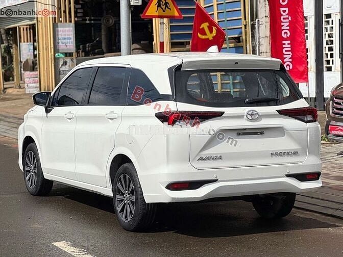 Toyota Avanza Premio 1.5 AT 2022 - 498 Triệu