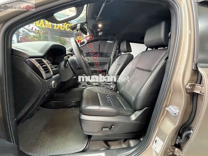 Ford Everest Titanium 2.0L 4x2 AT 2020 - 835 Triệu