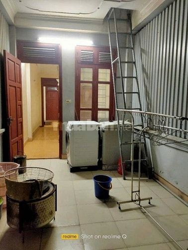 Nhà Lô Góc Nguyễn Chí Thanh 5 Tầng 50m 22 tỷ