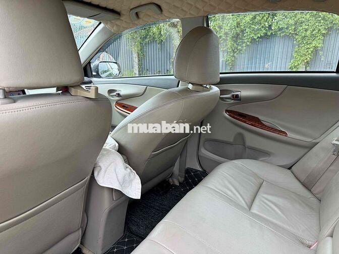 Toyota Corolla Altis 2010 2.0V - 65000 km