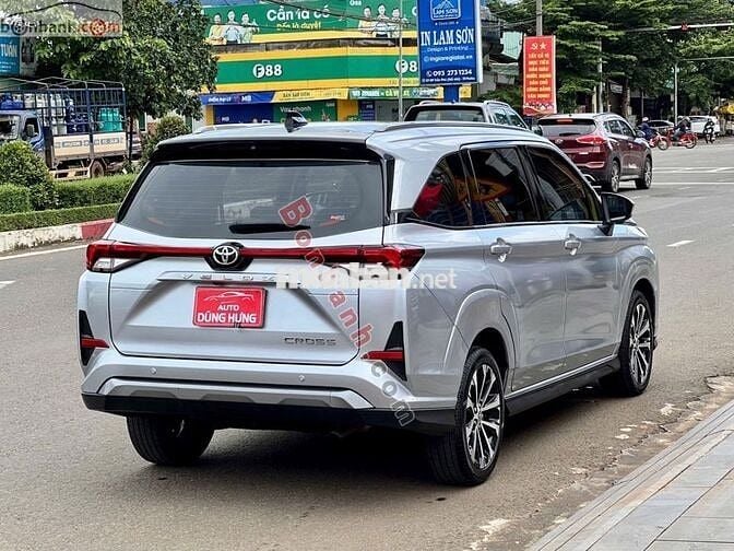 Toyota Veloz Cross Top 1.5 CVT 2022 - 538 Triệu