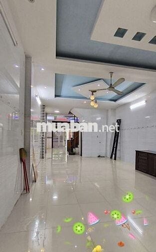 CHO THUÊ NHÀ 5X21 (TRỆT+4 LẦU +9PHÒNG LỚN) TRỐNG SUỐT CÓ THANG HÀNG
