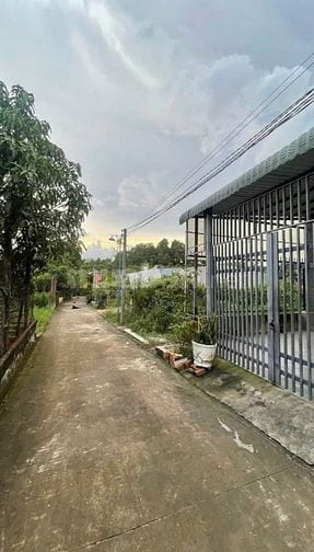 Bán nhà cấp 4 đường tân xuân 1 hóc môn , giá 730tr , 80m2 , shr