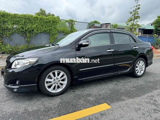 Toyota Corolla Altis 2010 2.0V - 65000 km
