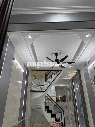 Bán nhà Bùi Quang Là,40m2,2Tầng, 2PN, hẻm ÔTÔ,Kế Emart, nhà mới, TL