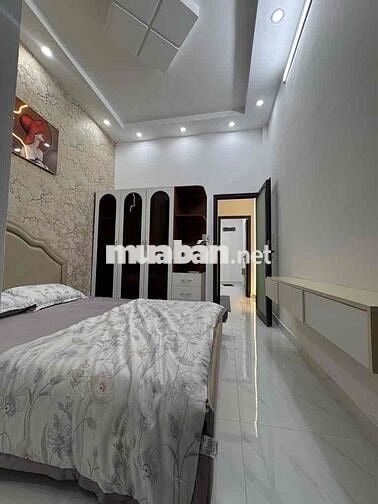Bán nhà Bùi Quang Là,40m2,2Tầng, 2PN, hẻm ÔTÔ,Kế Emart, nhà mới, TL