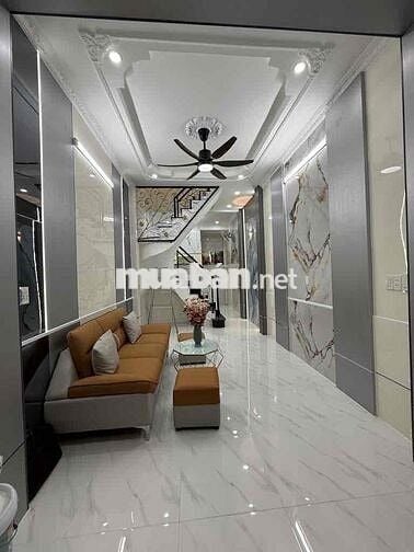 Bán nhà Bùi Quang Là,40m2,2Tầng, 2PN, hẻm ÔTÔ,Kế Emart, nhà mới, TL