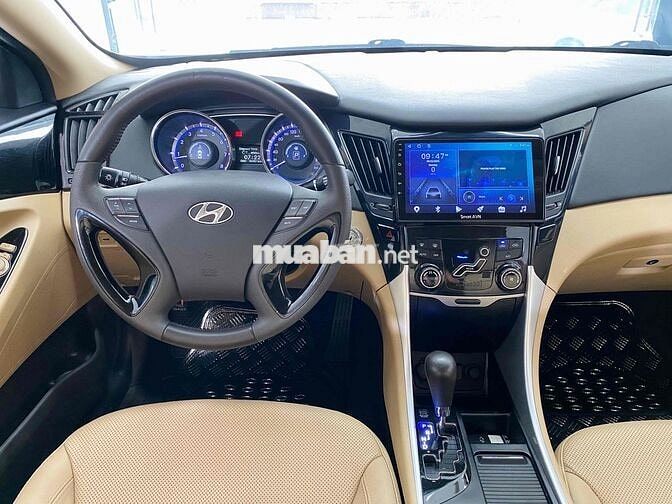 Hyundai Sonata 2010 2.0L AT - 44000 km