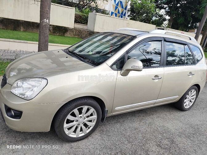 Chính chủ cần bán Kia Caren 2013