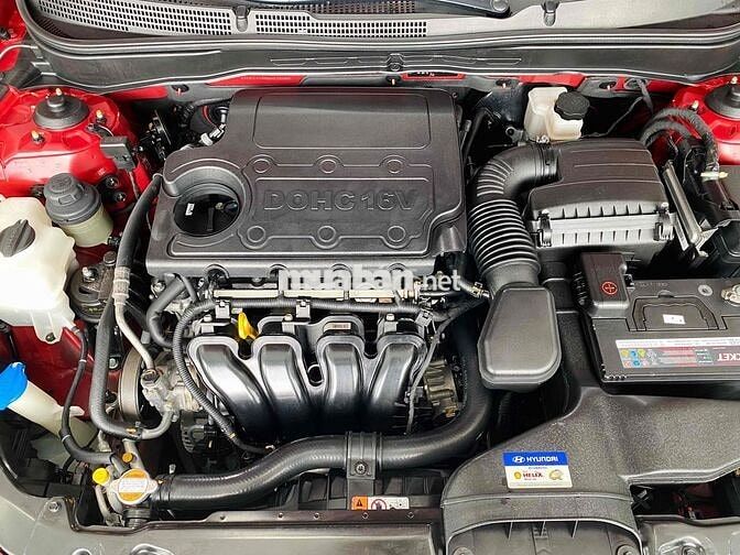 Hyundai Sonata 2010 2.0L AT - 44000 km