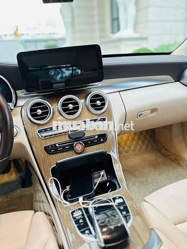 Mercedes Benz C Class 2015 C250 Exclusive - 78000