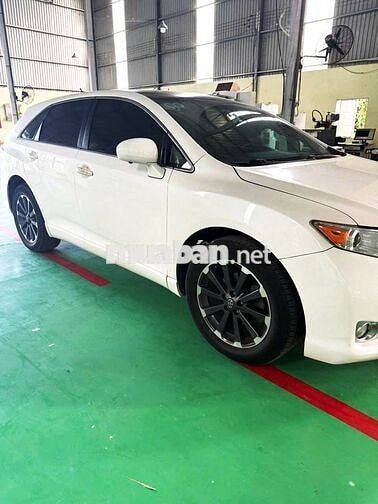 Toyota Venza 2009 Toyota Venza 2.7 AT - 87000 km
