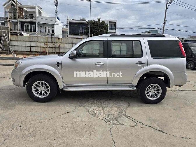 Ford Everest 2012 2.5L 4x2 MT - 162000 km