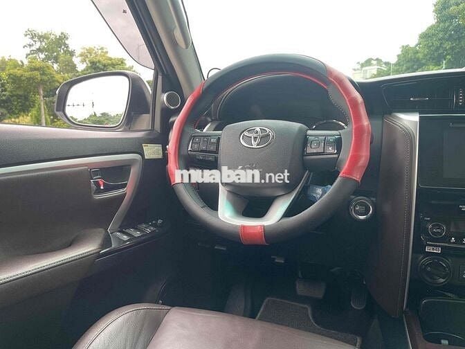 FORTUNER 2.8V 4x4 AT FULL DẦU 2018 XE NHẬP