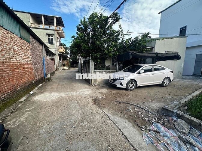 Bán đất thổ cư diện tích 41m2 hai mặt tiền đường ô tô thông