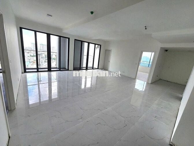 Bán CC tầng cao - 3 PN - 152m2 - Giá: 8.2 tỷ - Ascent Lakeside, Q7.