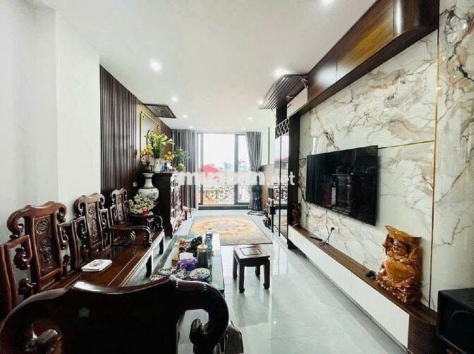 Bán gấp căn nhà đầu ngõ 68 Xuan Đỉnh