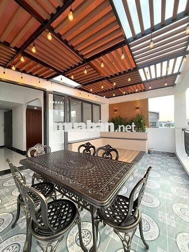 SIÊU PHẨM NHÀ ĐẸP - 541C Huỳnh Văn Bánh  - 8x18 580m sàn CÓ THANG MÁY