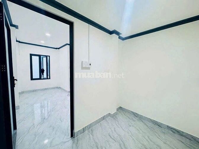 Bán nhà vưòn 790 triệu gần ql1a, vòng xoay an lạc