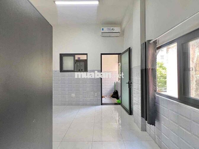Đi Bộ Sang Hutech 10 Bước, Full Tiện Nghi, Sát Q1 vs Metro ...