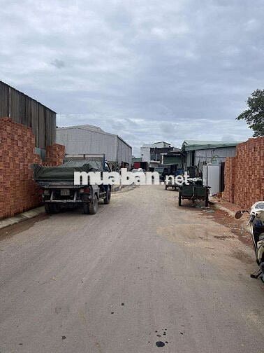 Đất mặt tiền đường 8m Đặng Thùy Trâm