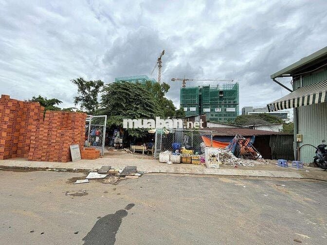Đất mặt tiền đường 8m Đặng Thùy Trâm