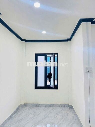 Bán nhà vưòn 790 triệu gần ql1a, vòng xoay an lạc