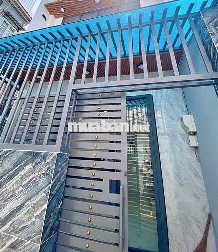 CHO THUÊ NHÀ NGUYÊN CĂN GẦN TRƯỜNG UFM SÁT QUẬN 4