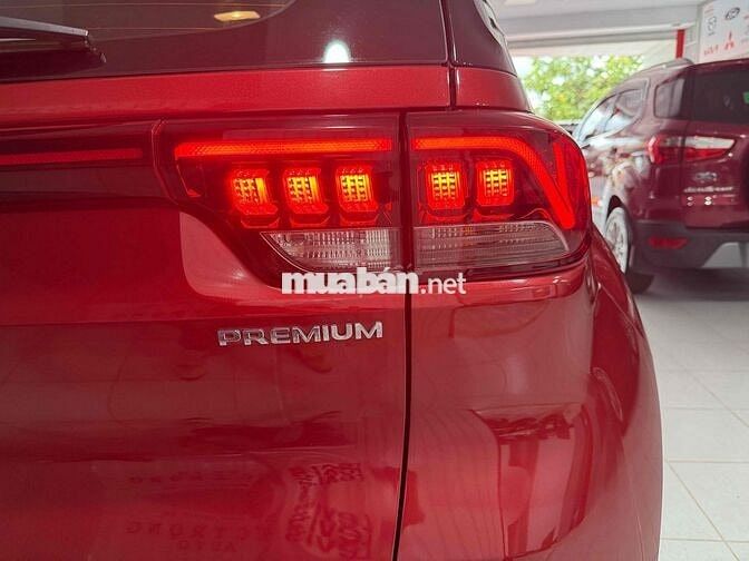 Kia Sonet 2023 Premium 1.5 AT - 16000 km