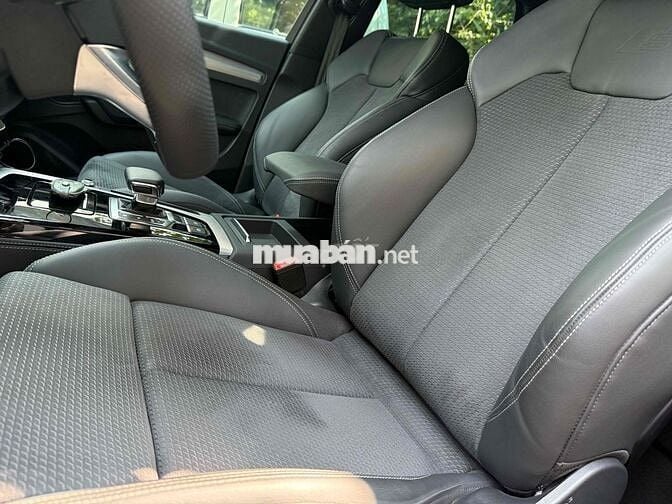 Audi Q5 2024 Sline 45 TFSI Quattro - 6000 miles