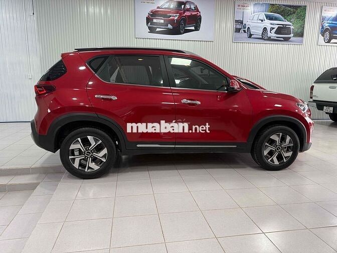 Kia Sonet 2023 Premium 1.5 AT - 16000 km