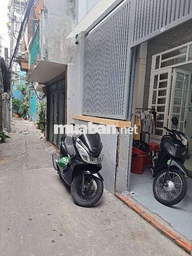 Quận 6 - Bán nhà 3 tầng 30m2 đường An Dương Vương 3 tỷ 6