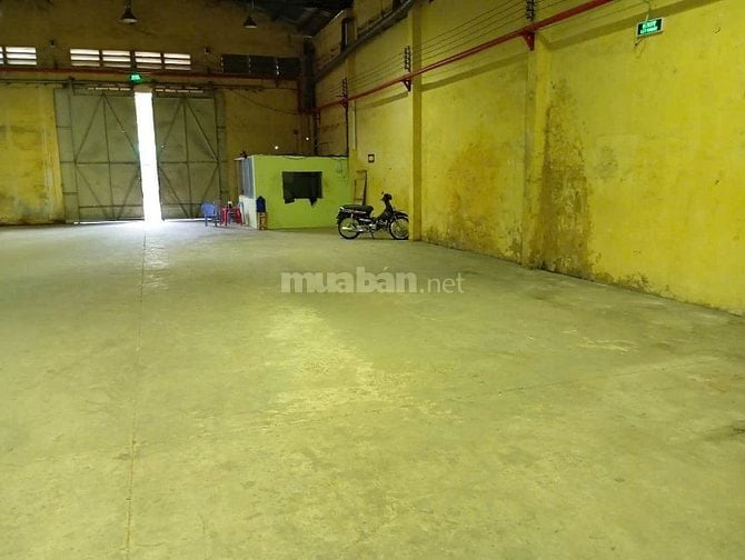 Cho thuê kho mặt tiền: Phạm Thế Hiển, P6, Quận 8_Diện tích: DT: 2.500m