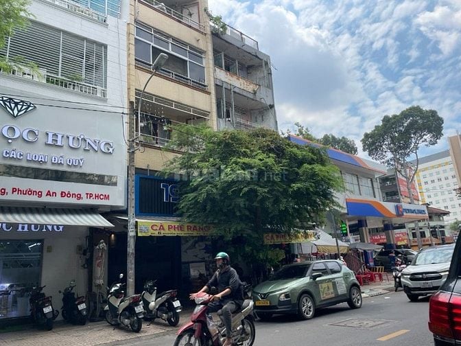 Bán nhà mặt tiền Nguyễn Duy Dương