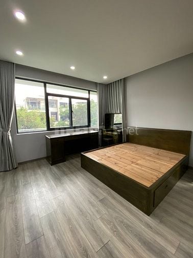 Huyền - Cho thuê biệt thự Lucasta full nội thất đẹp hiện đại chỉ 33tr