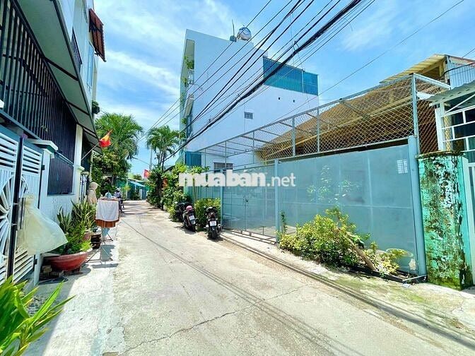 Cần bán mặt Tiền đường Núi Cấm 2 Vĩnh Thái Phường Nam Trang chỉ 4ty3
