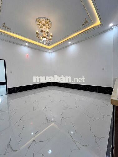 Nhà phố 1 trệt – 1 lầu - Gần chợ Bình Chánh - Sổ hồng riêng