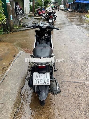 bán yamaha nouvo phun xăng điện tử. đẹp keng