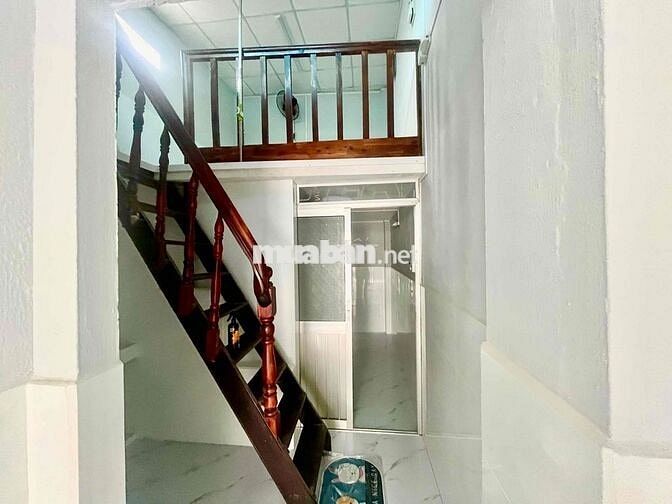 Nhà thuê nguyên căn mặt tiền hẻm Nguyễn Thượng Hiền