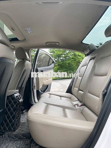 Hyundai Elantra 2021 2.0 AT Sport thế hệ mới nhất