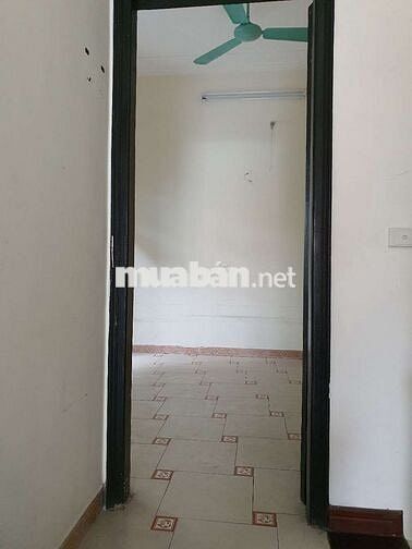 Phòng trọ ngõ 32 Đỗ Đức Dục 20m2 điều hòa, nóng lạnh - Giá 2,6 triệu