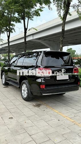 Land Cruiser 4,6 sản xuất 2020, 1 chủ, tên công ty