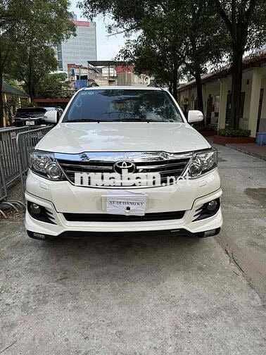 Toyota Fortuner 2016 TRD Sportivo 4x4 AT - 90000 k