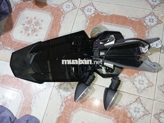 ĐUÔI XE EXCITER ZIN