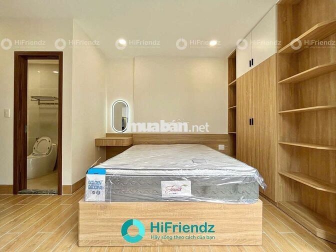 Cho thuê căn hộ bancol mới xây 35m2 ngay cầu Nguyễn Văn Cừ đường Oto